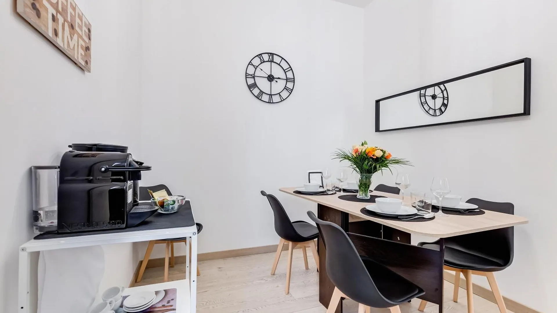 Apartment Classy 2-Bdr In Termini District Rome