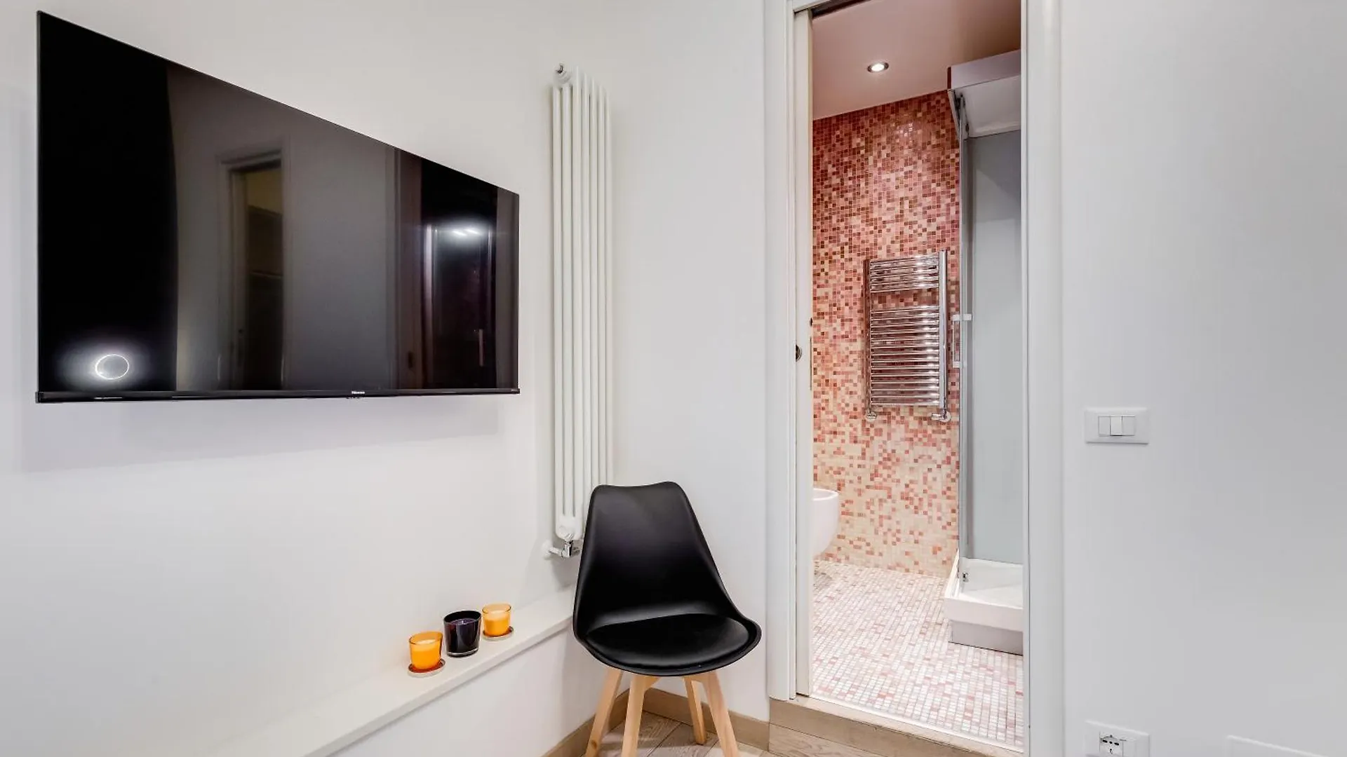 Apartment Classy 2-Bdr In Termini District Rome
