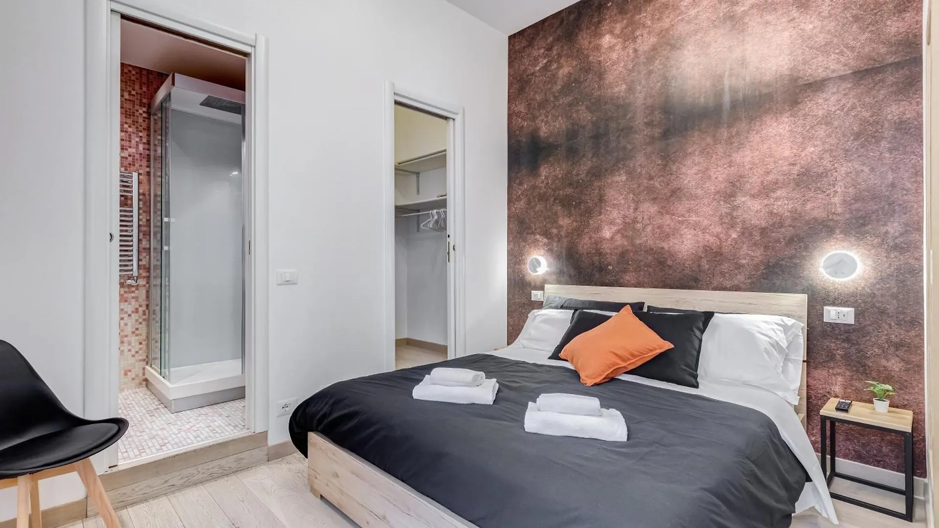 Apartment Classy 2-Bdr In Termini District Rome